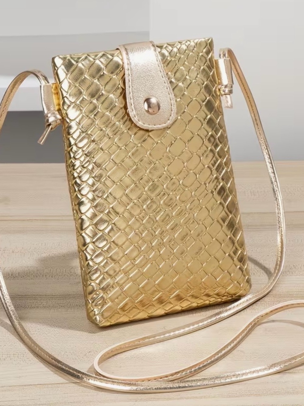 Gold Metallic Crossbody Phone Bag - Stylish Women's Shoulder Pouch
